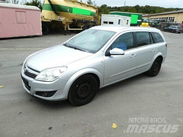 Opel Astra - Auto's