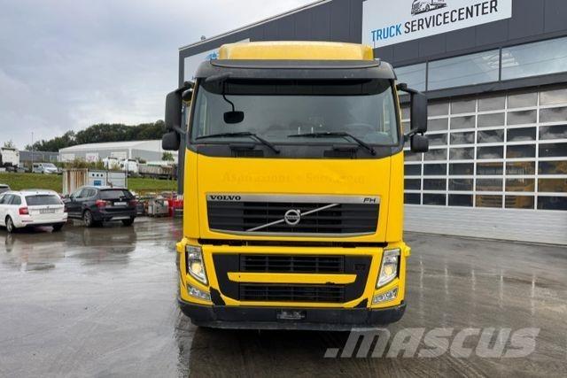 Volvo FH-500 10x4 Chassis met cabine