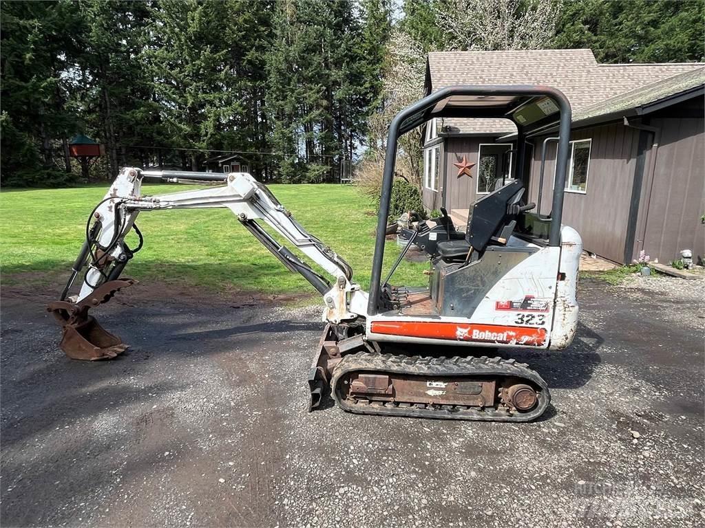 Bobcat 323 Rupsgraafmachines