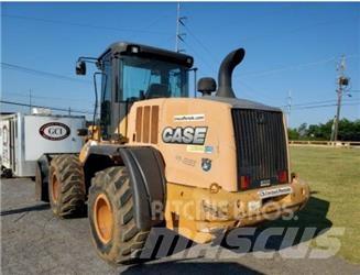 CASE 621F Wielladers