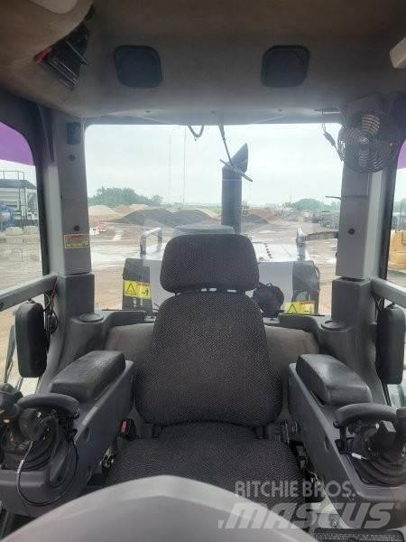 CAT 140M Graders