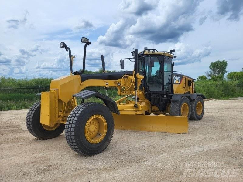 CAT 140M Graders