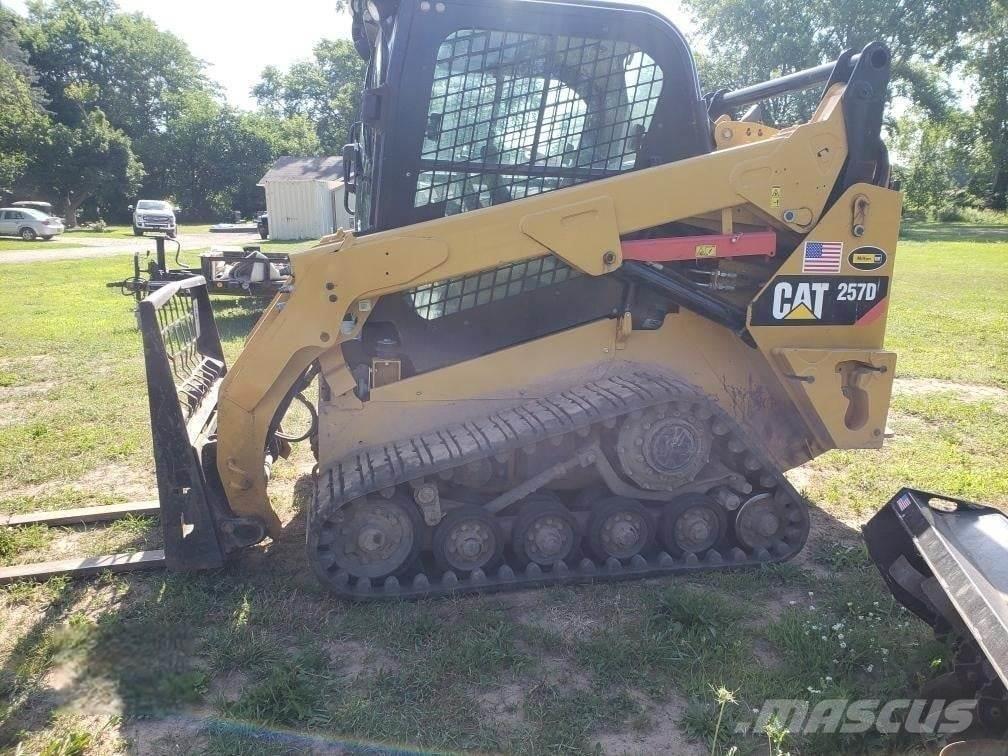 CAT 257D Schrankladers