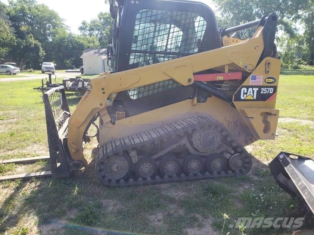 CAT 257D Schrankladers