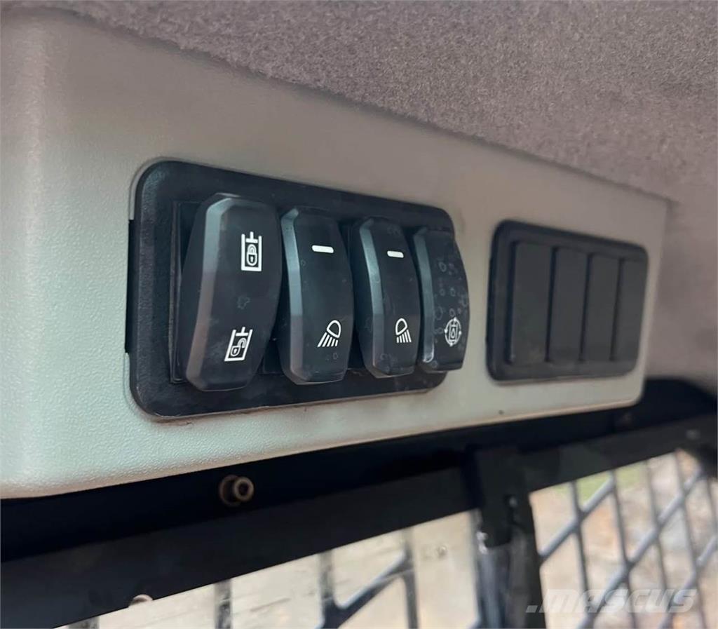 CAT 289D3 Schrankladers