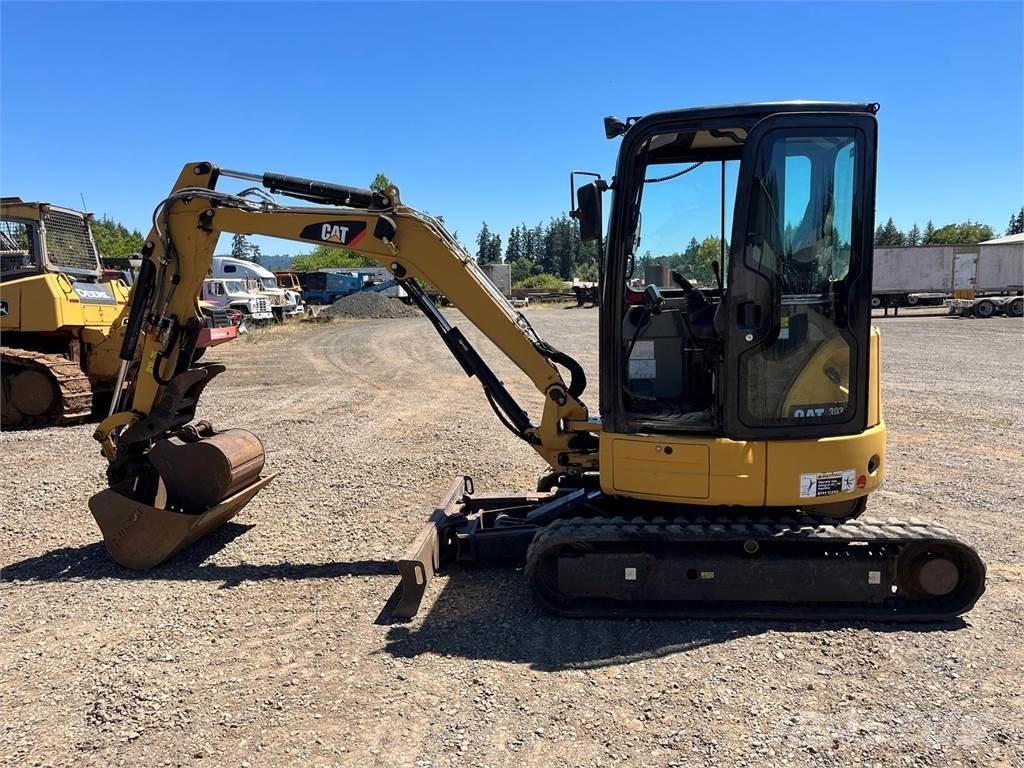 CAT 303.5 Rupsgraafmachines