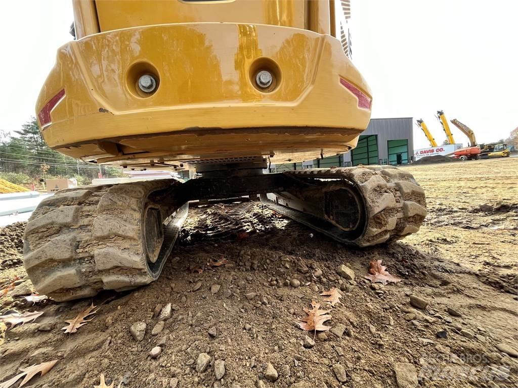 CAT 304 Rupsgraafmachines
