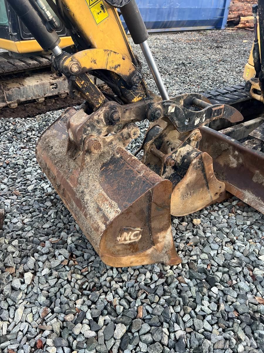 CAT 305 Minigraafmachines < 7t