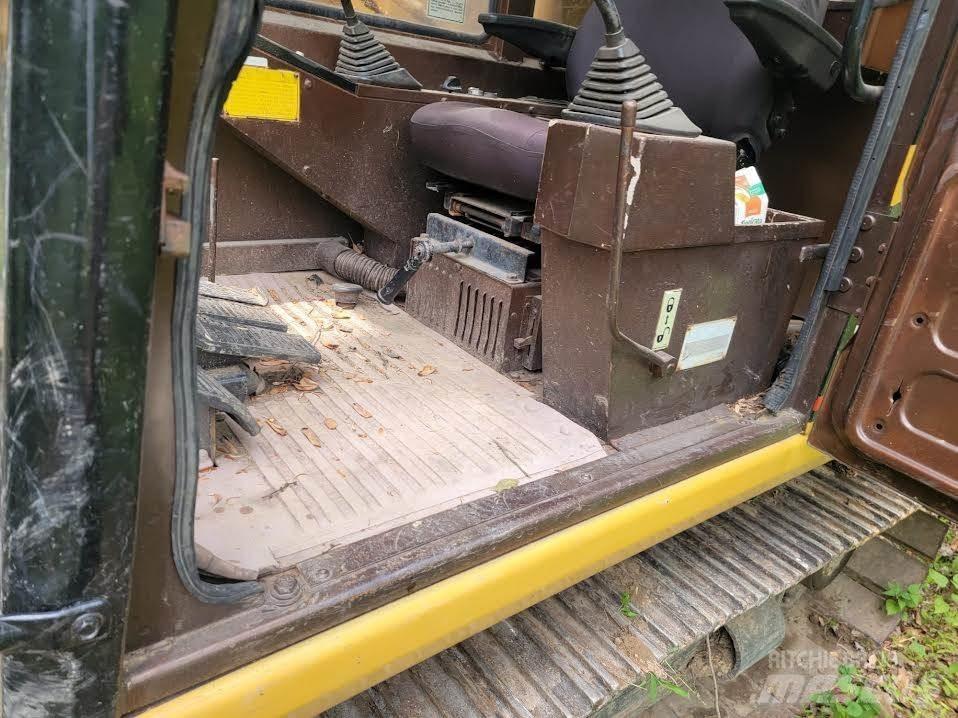 CAT 307 Rupsgraafmachines
