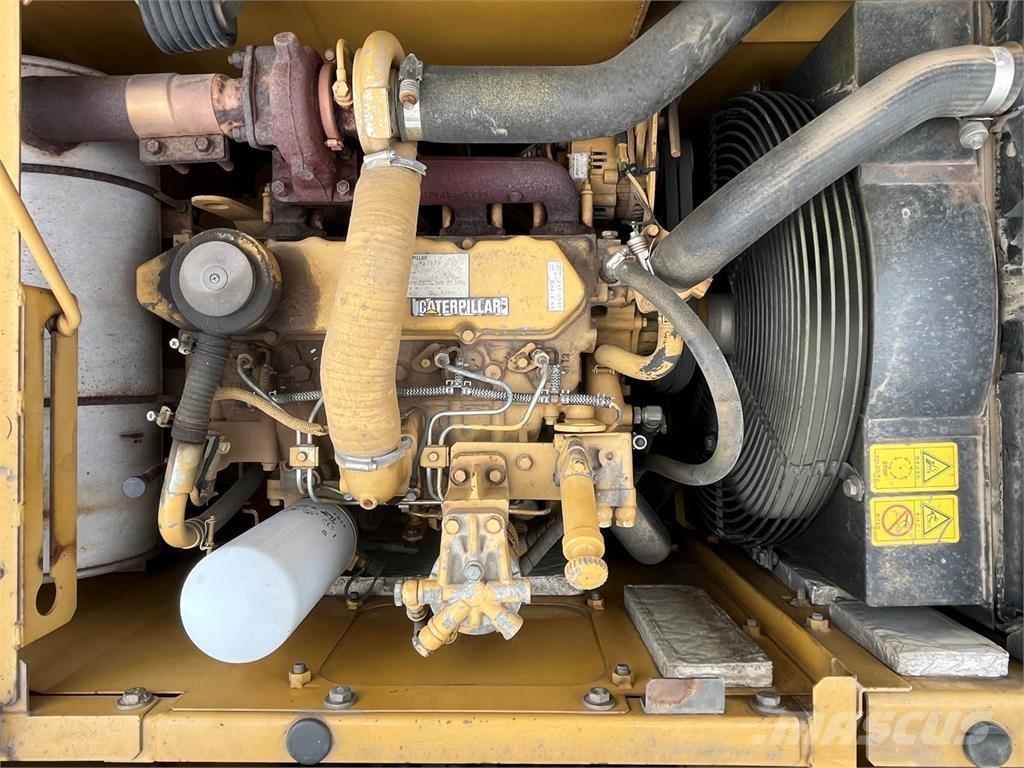 CAT 311C Rupsgraafmachines