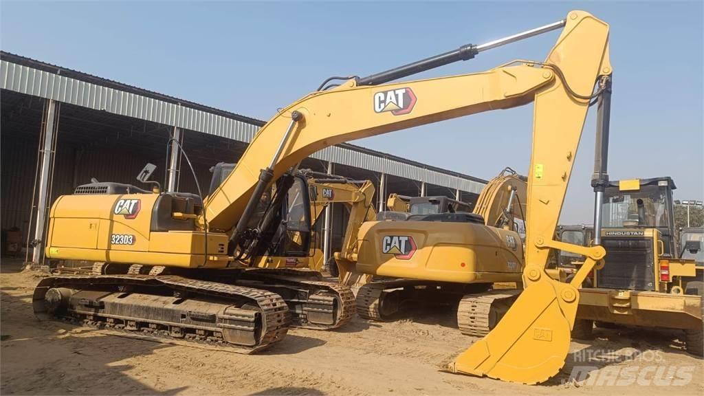 CAT 323D3 Rupsgraafmachines