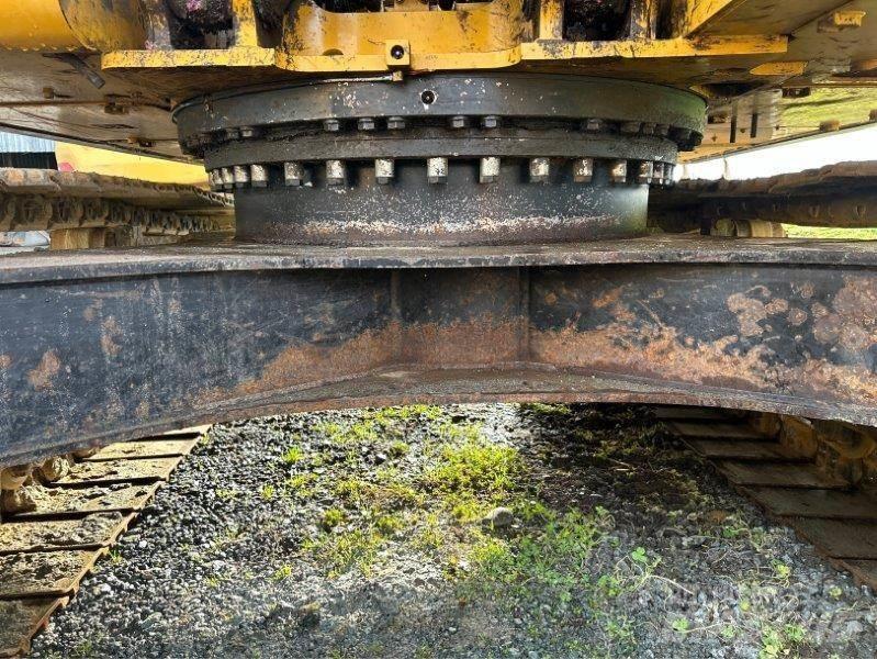 CAT 323FL Rupsgraafmachines