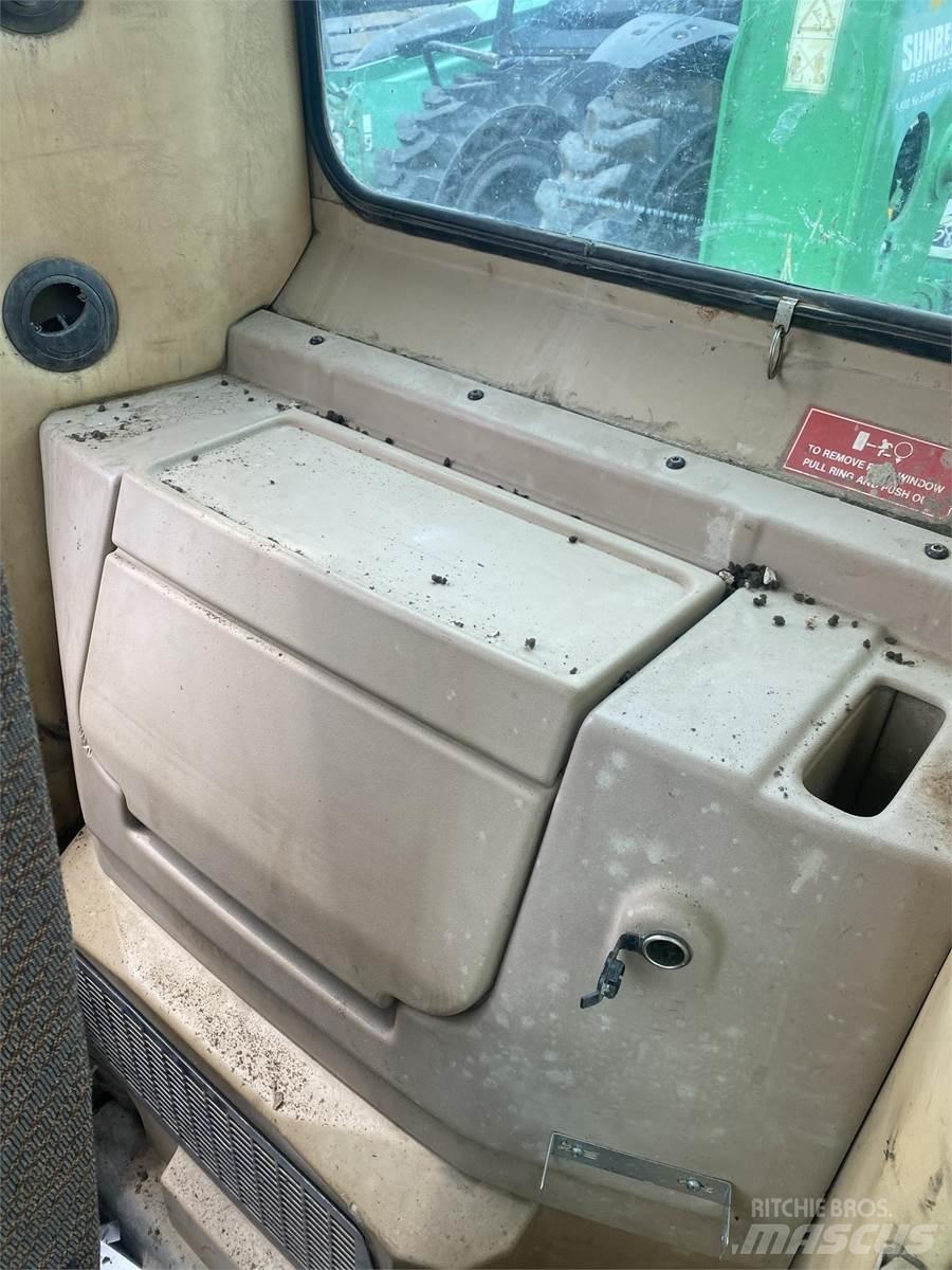 CAT 365 Cabine en interieur