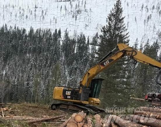 CAT 538 Kranen & laders