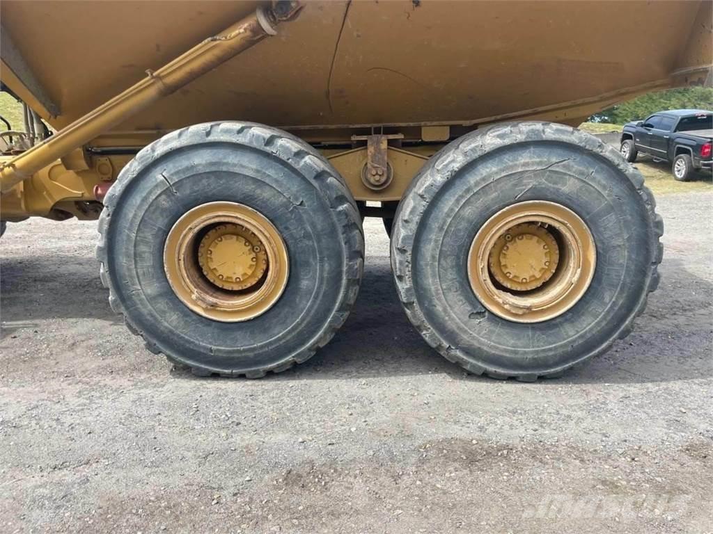 CAT 740 Knik dumptrucks