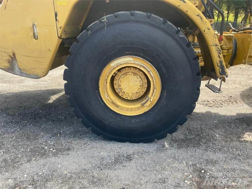 CAT 740 Knik dumptrucks