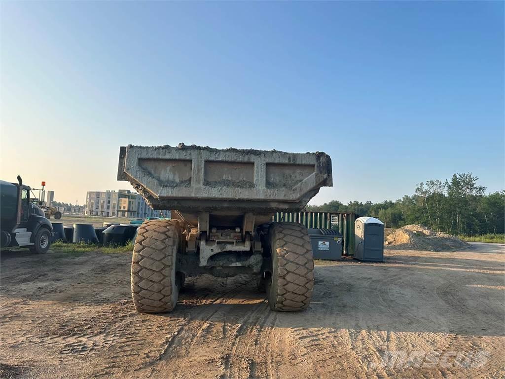 CAT 740 Knik dumptrucks