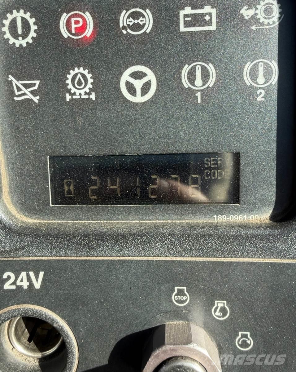 CAT 740B Knik dumptrucks