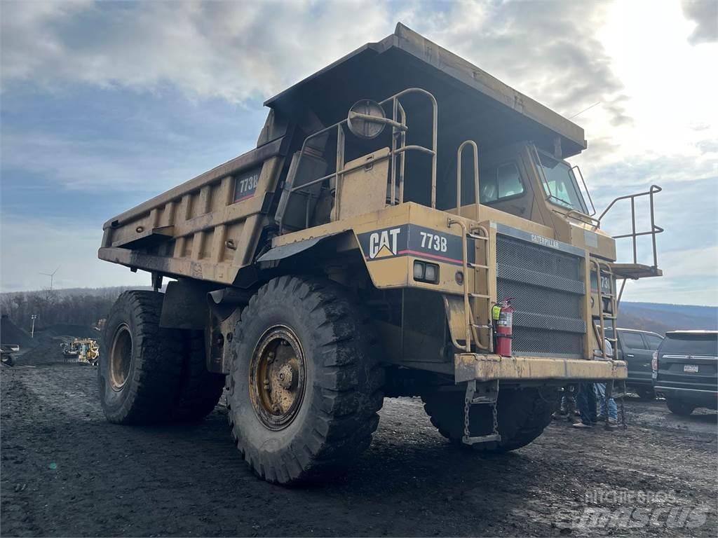 CAT 773B Knik dumptrucks