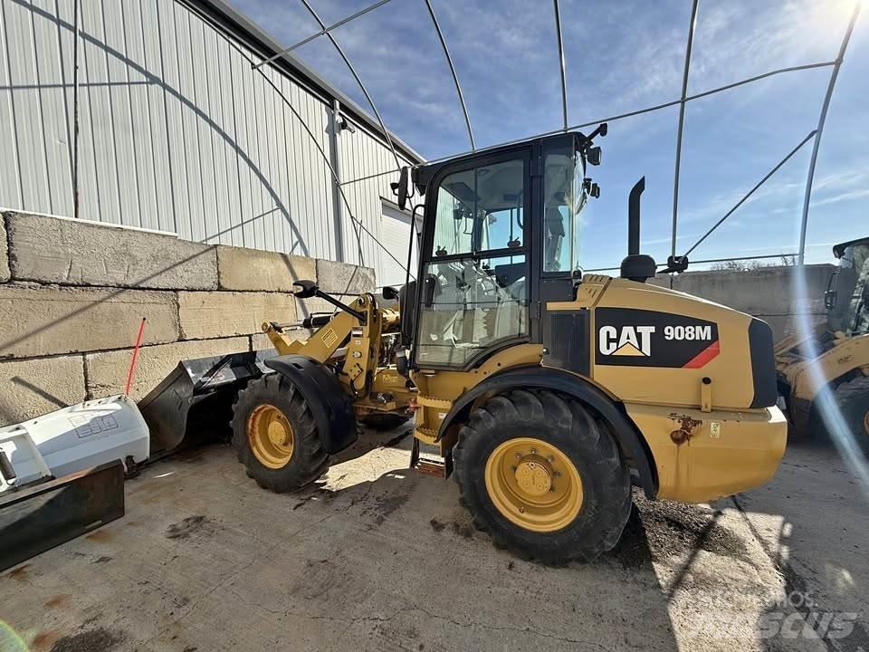 CAT 908M Wielladers