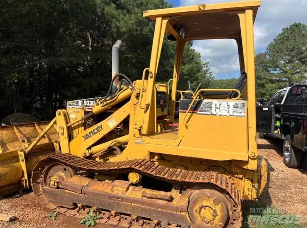 CAT 933C Rupsdozers