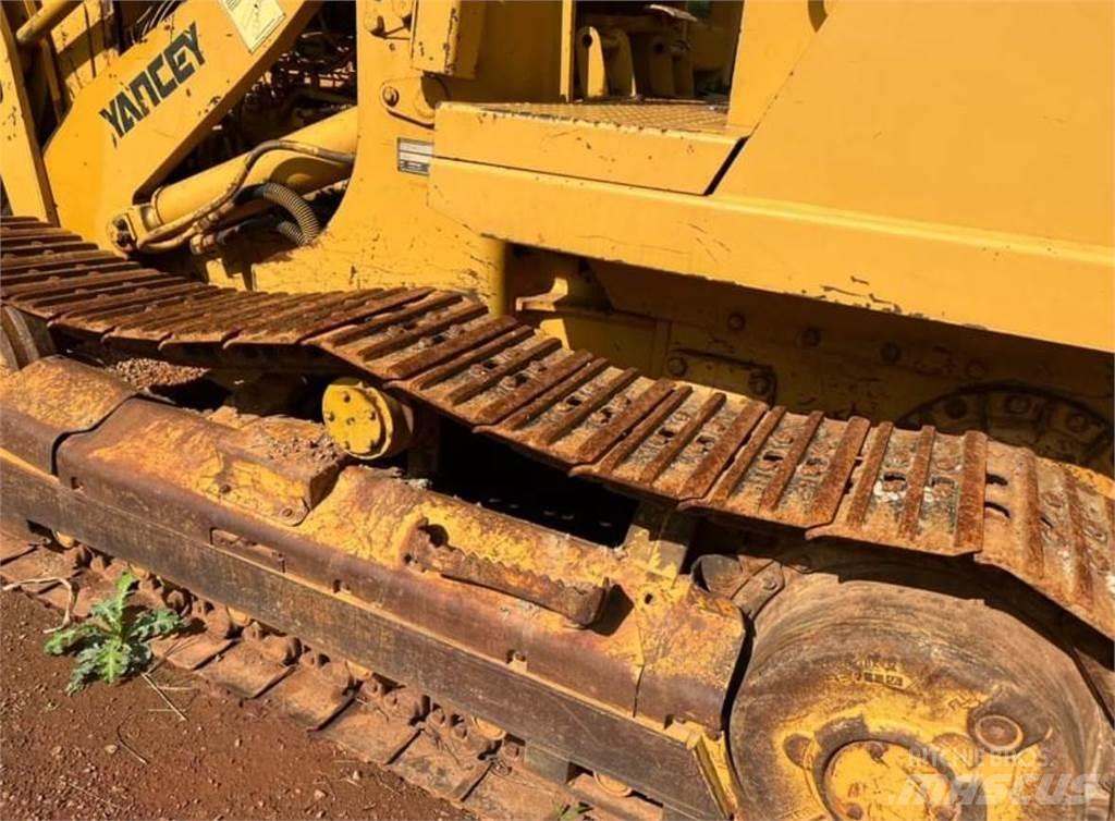 CAT 933C Rupsdozers