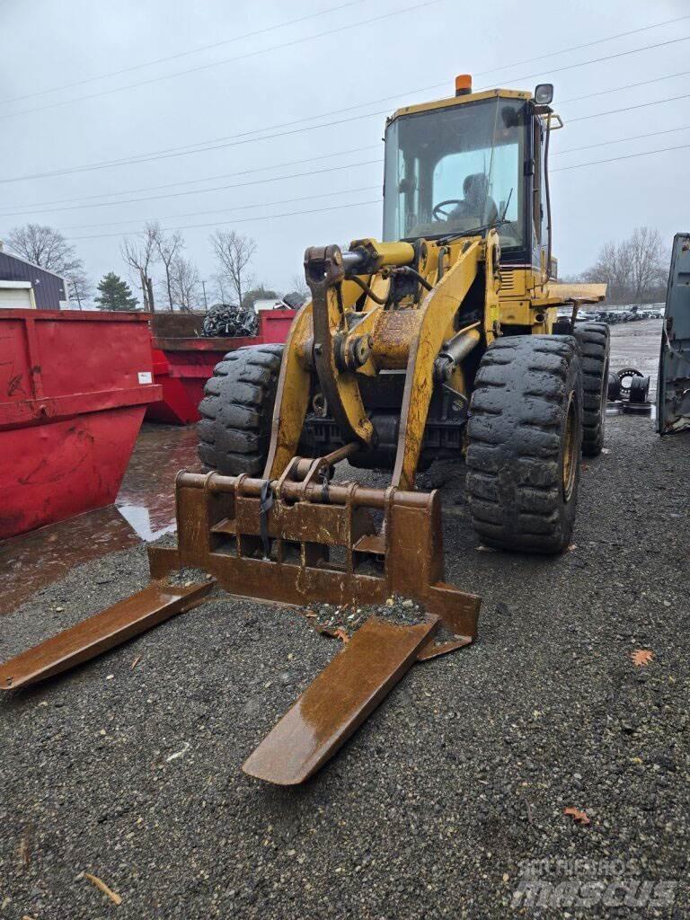 CAT 938F Wielladers