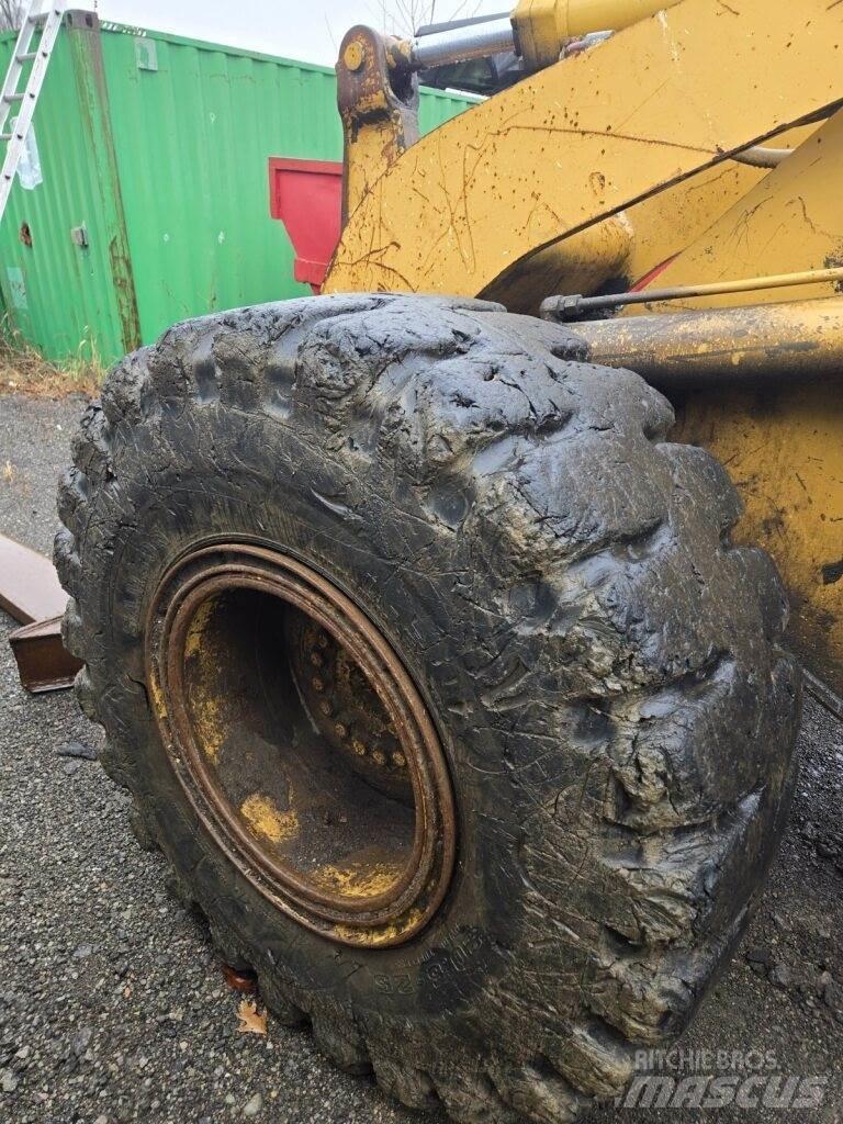 CAT 938F Wielladers