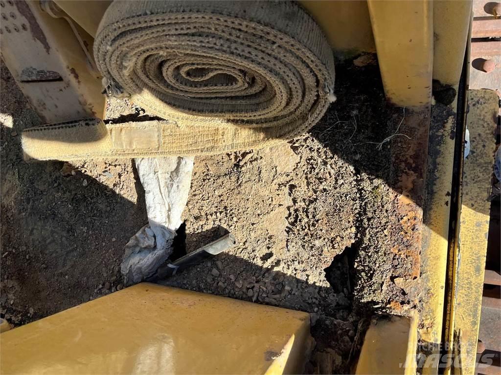CAT 973 Rupsladers