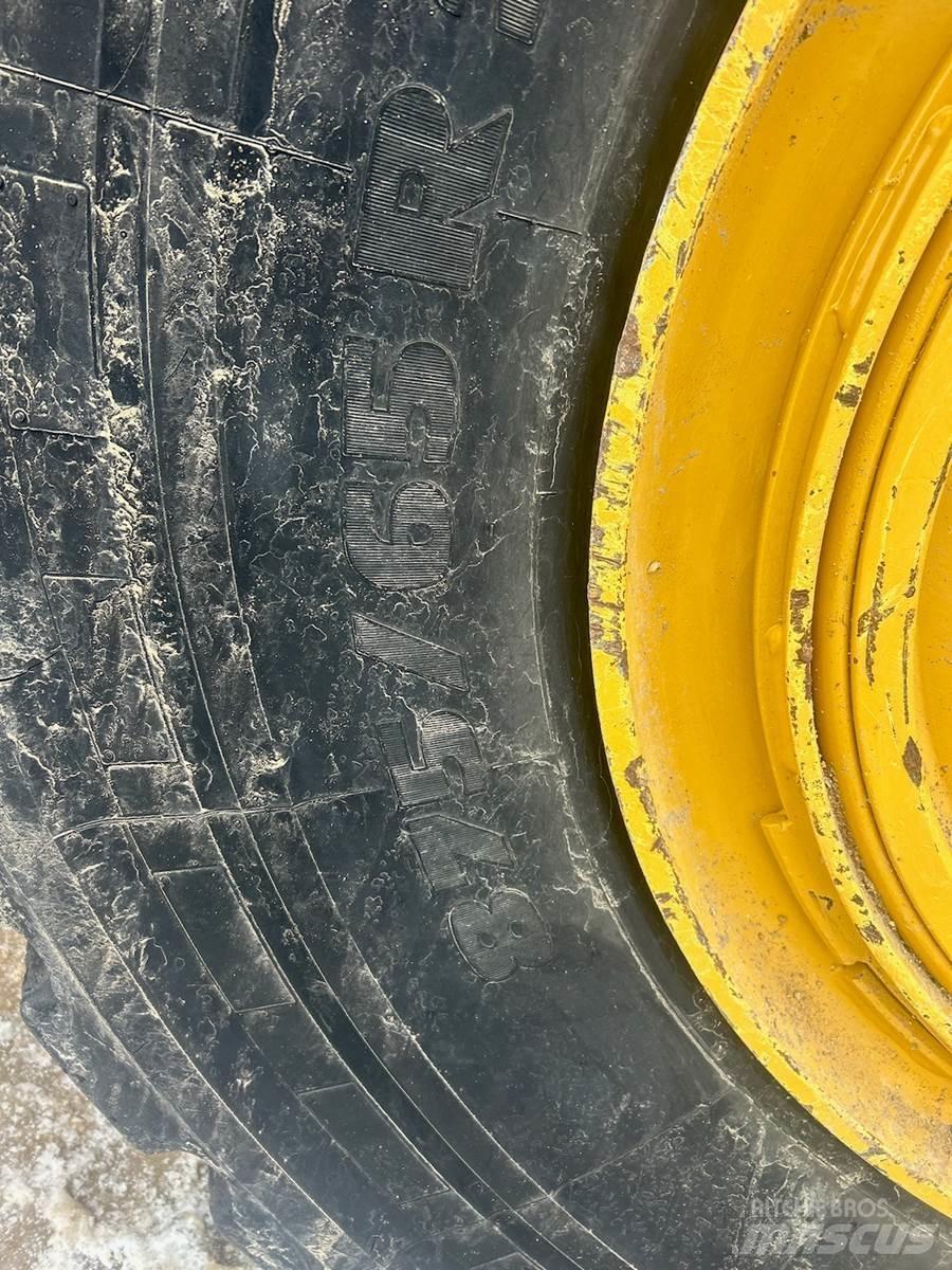 CAT 980M Wielladers