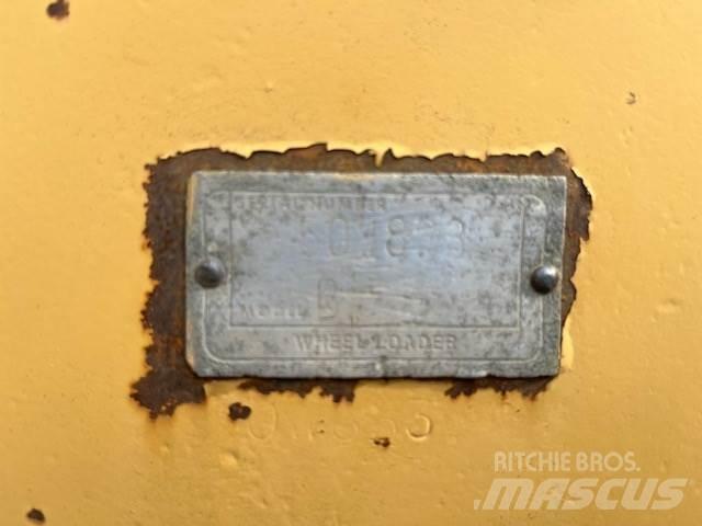 CAT 988B Wielladers