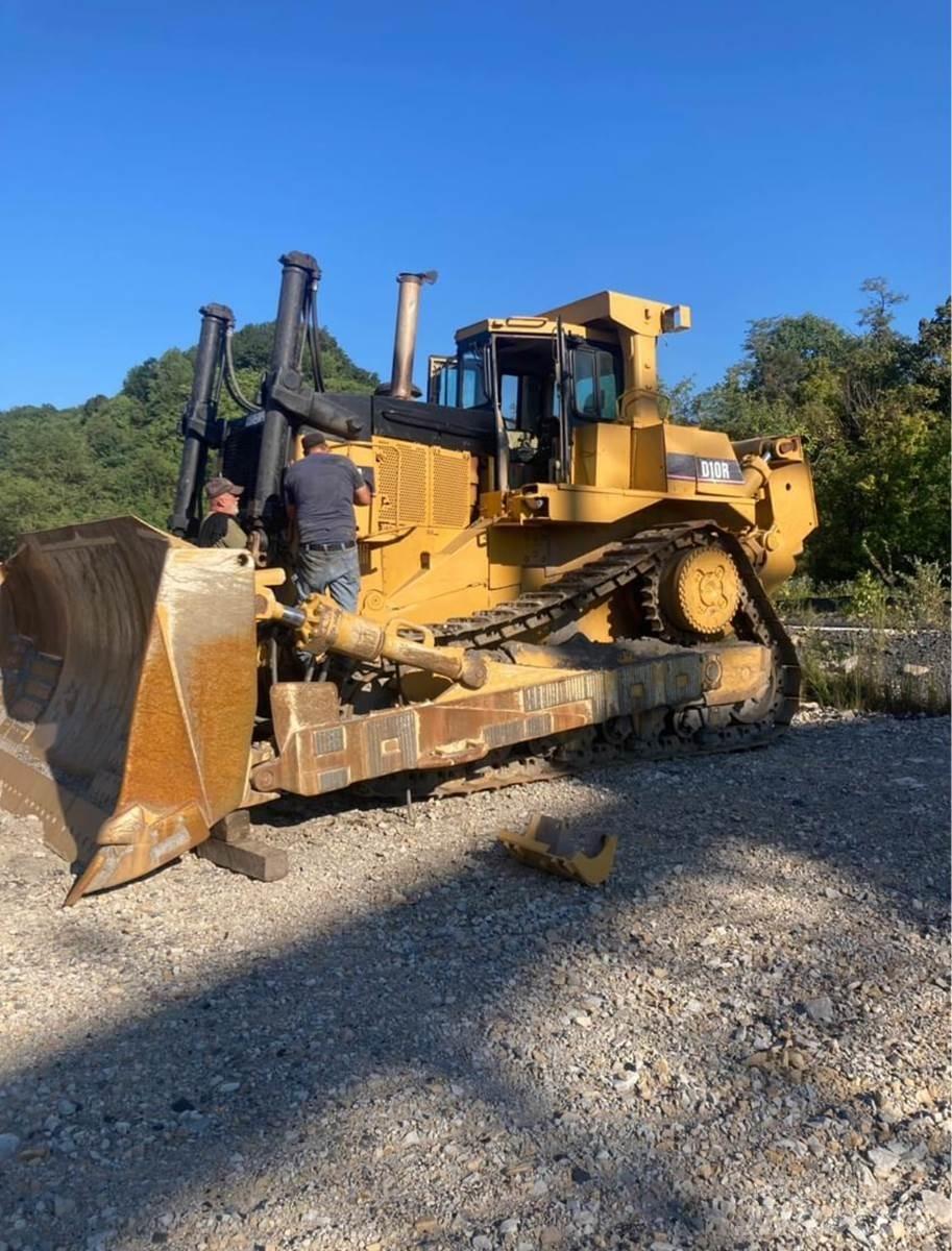 CAT D10R Rupsdozers