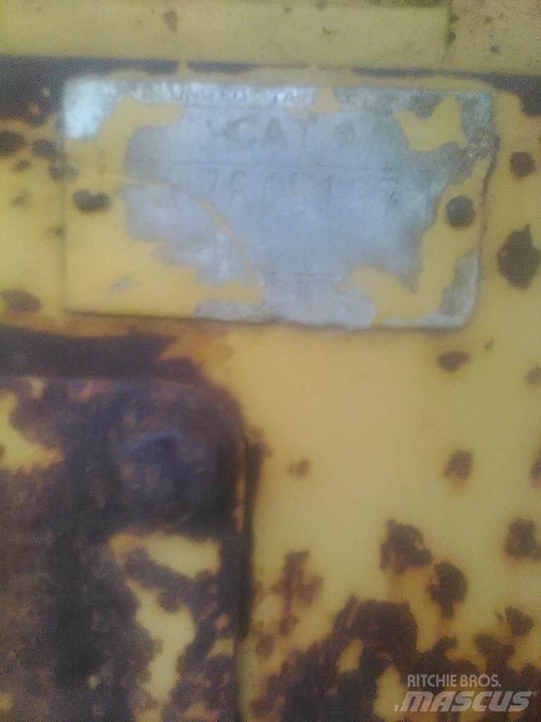 CAT D4D Rupsdozers