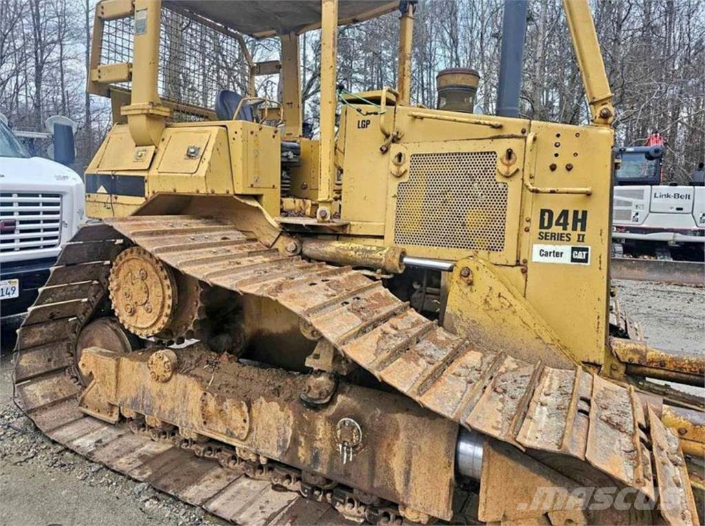 CAT D4H II Rupsdozers