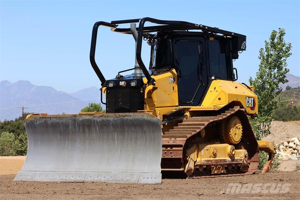 CAT D5 XL Rupsdozers