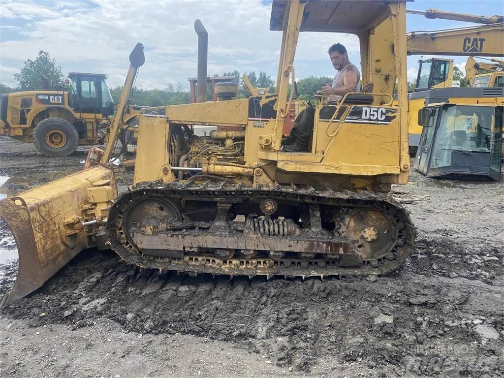 CAT D5C Rupsdozers