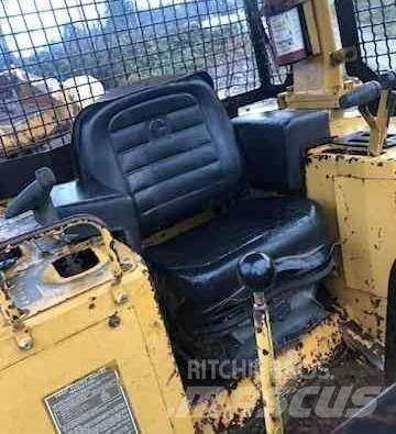 CAT D5H Rupsdozers