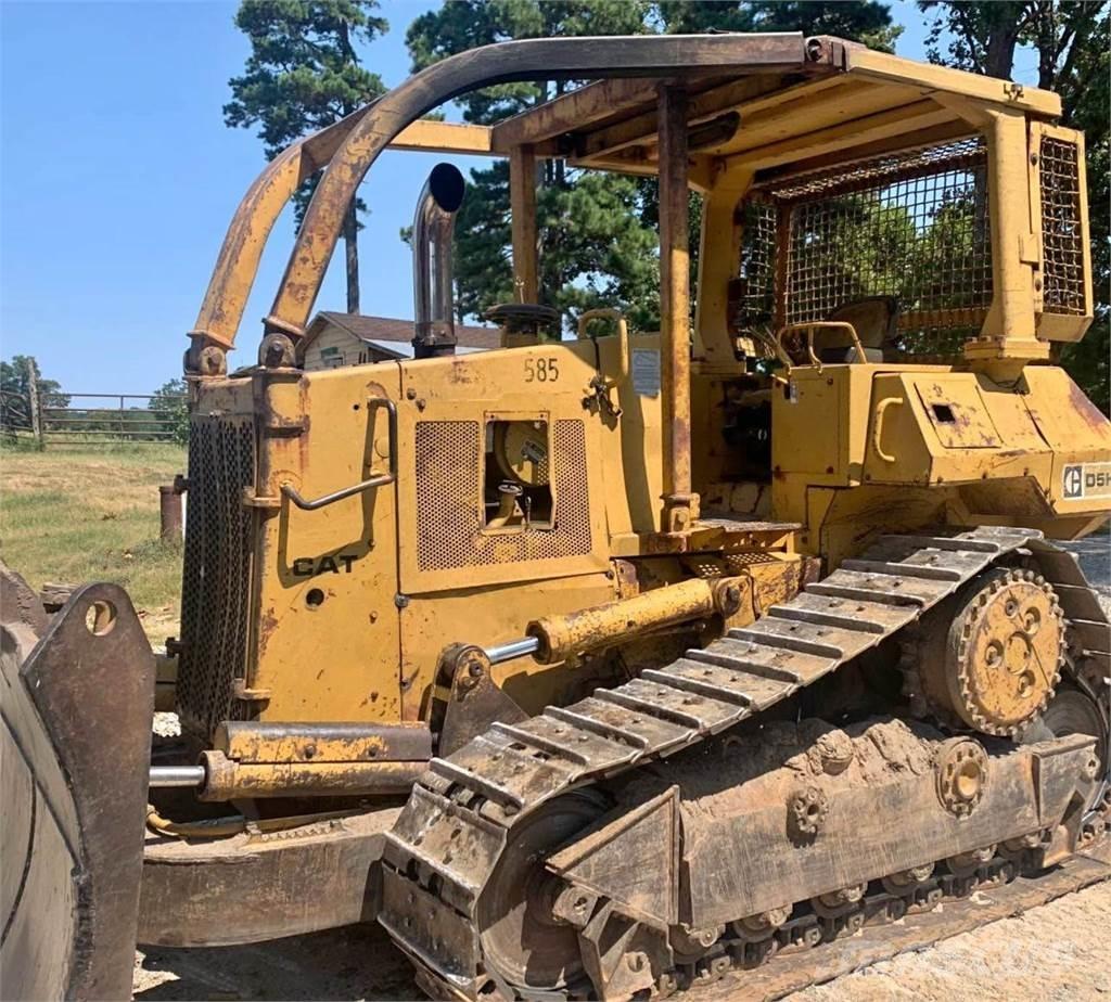 CAT D5H Rupsdozers