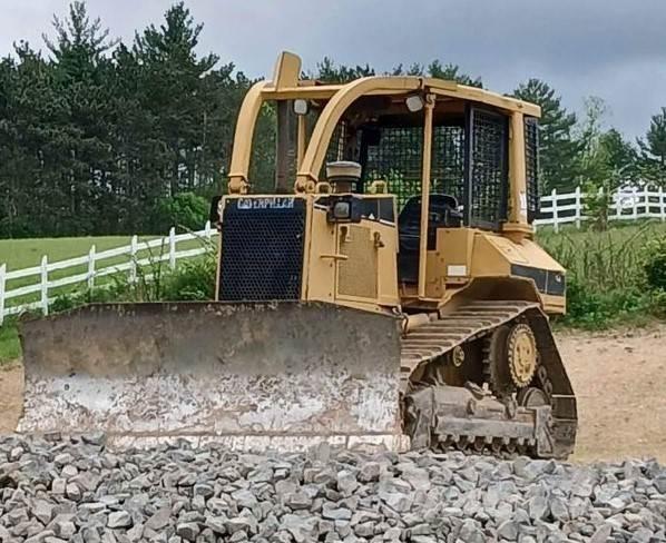 CAT D5M Rupsdozers