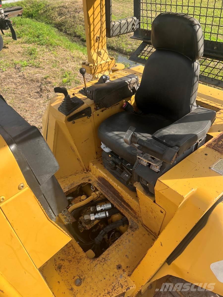 CAT D5N Rupsdozers