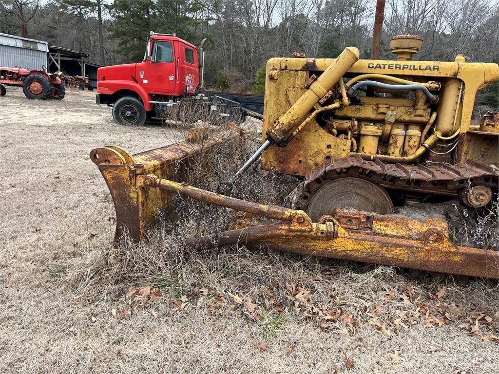 CAT D6 Rupsdozers
