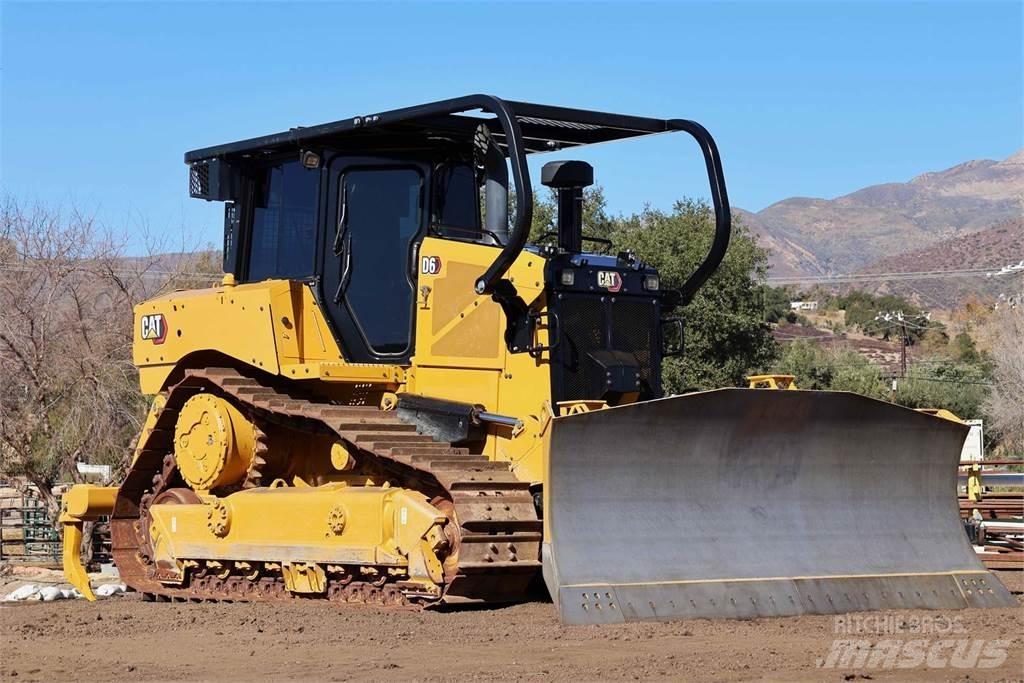 CAT D6 XL Rupsdozers