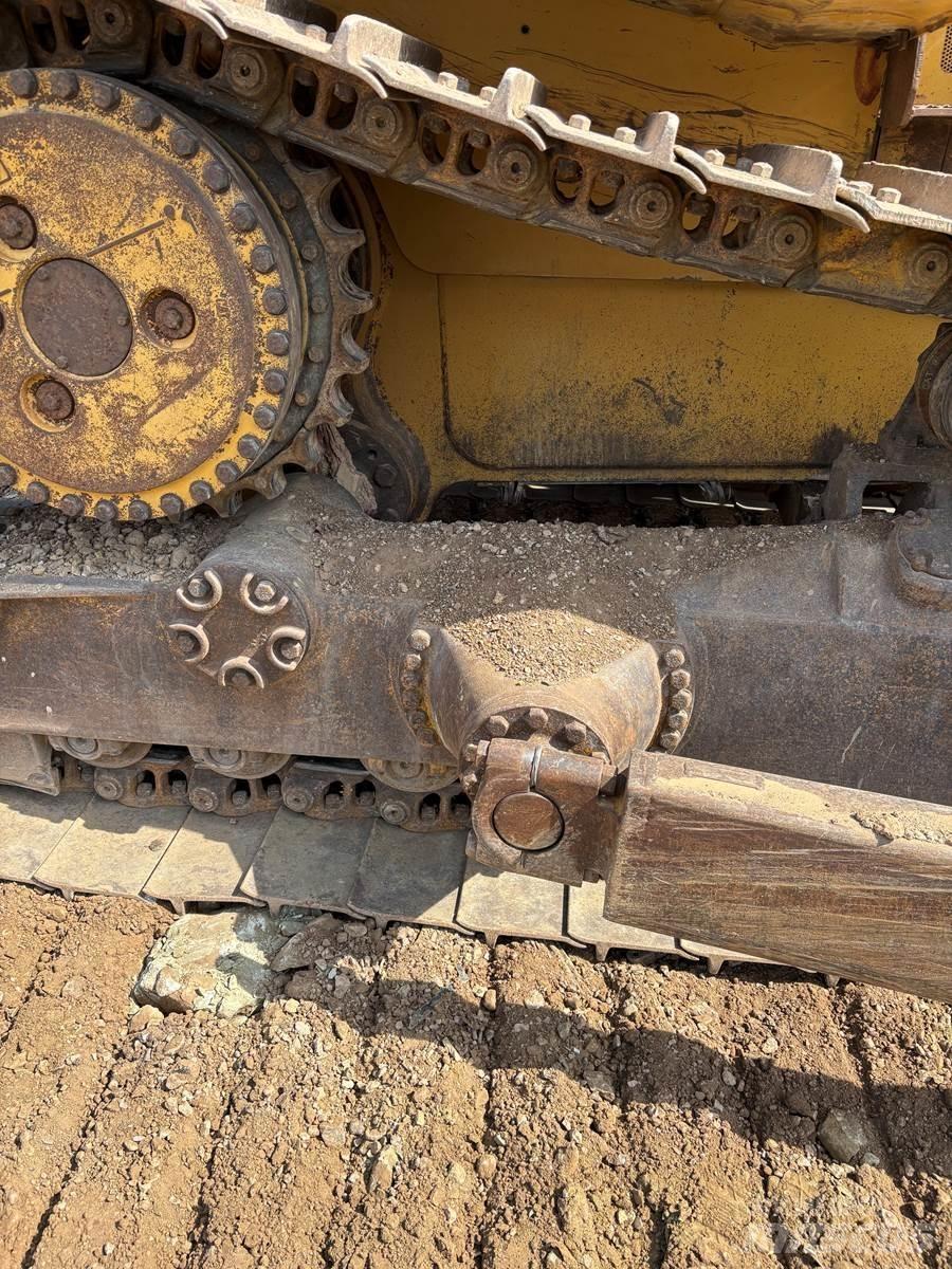 CAT D6R Rupsdozers