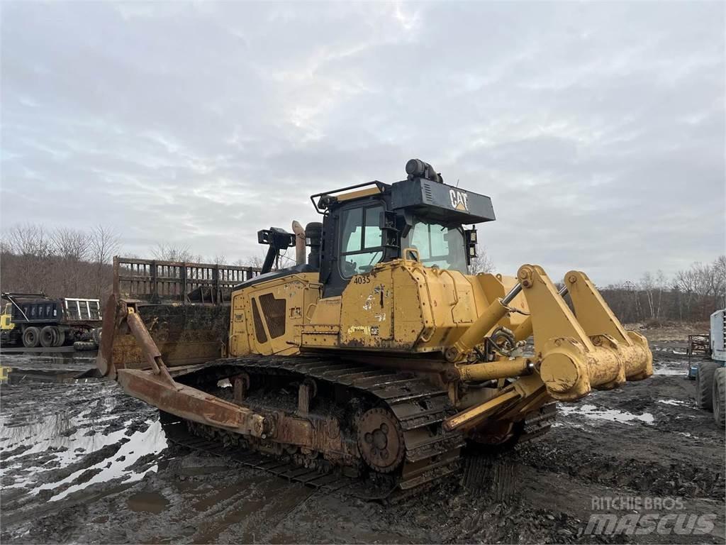 CAT D7E Rupsdozers