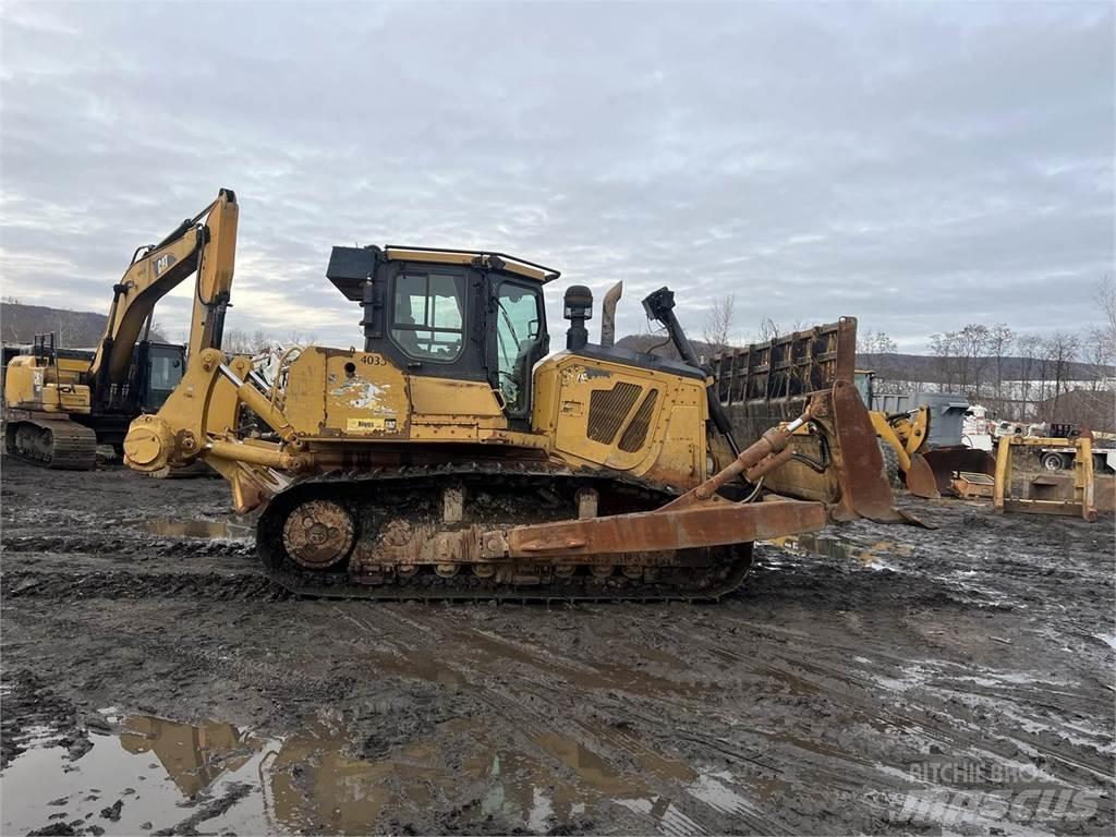 CAT D7E Rupsdozers