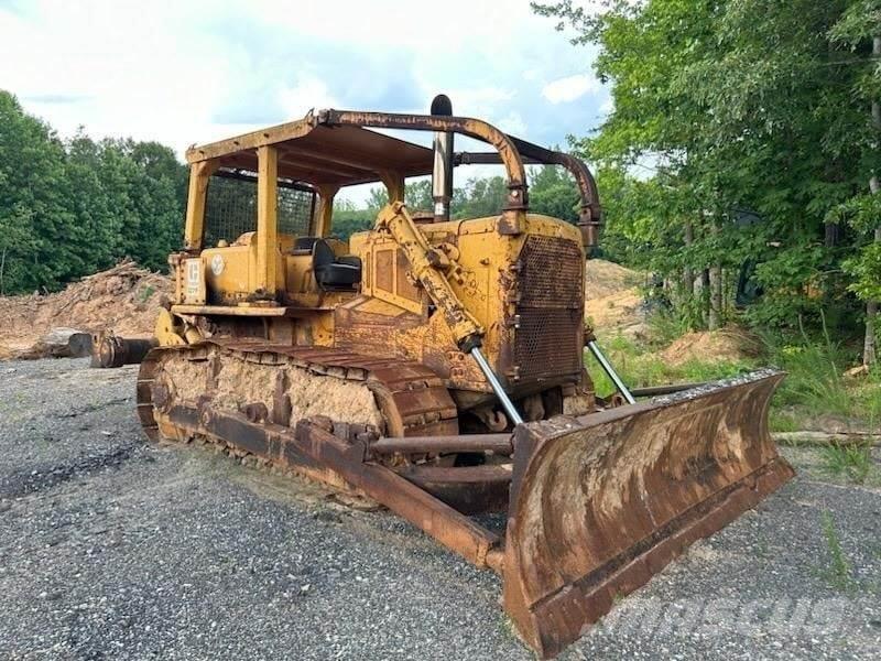 CAT D7F Rupsdozers