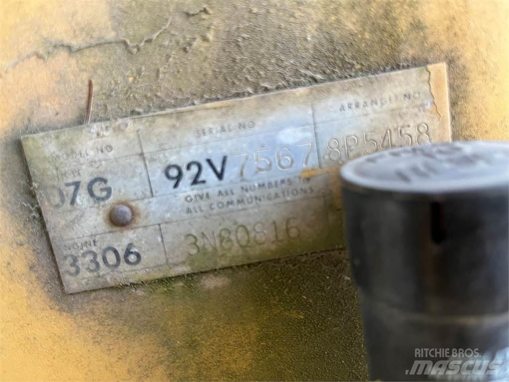 CAT D7G Rupsdozers
