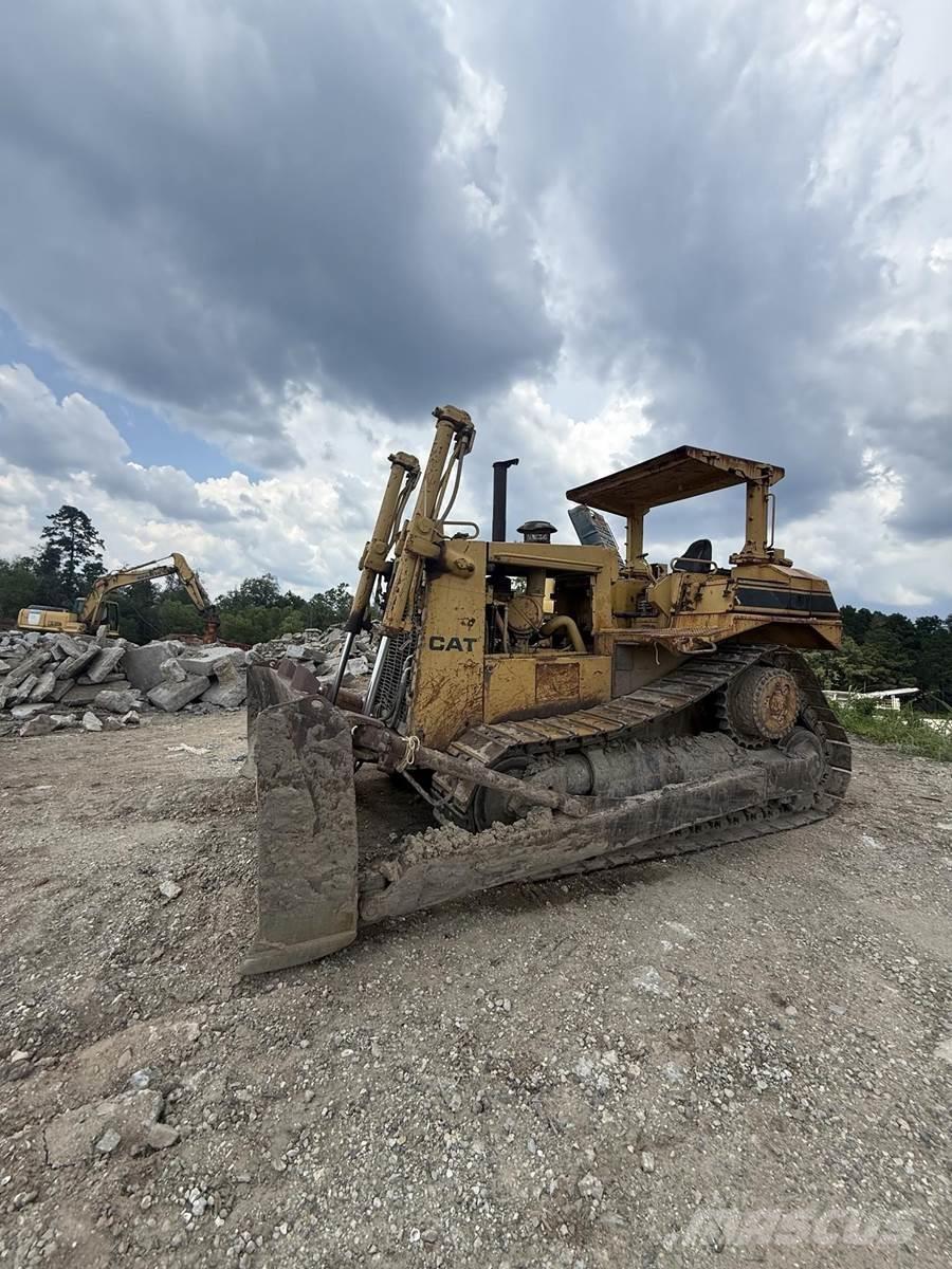 CAT D7H Rupsdozers
