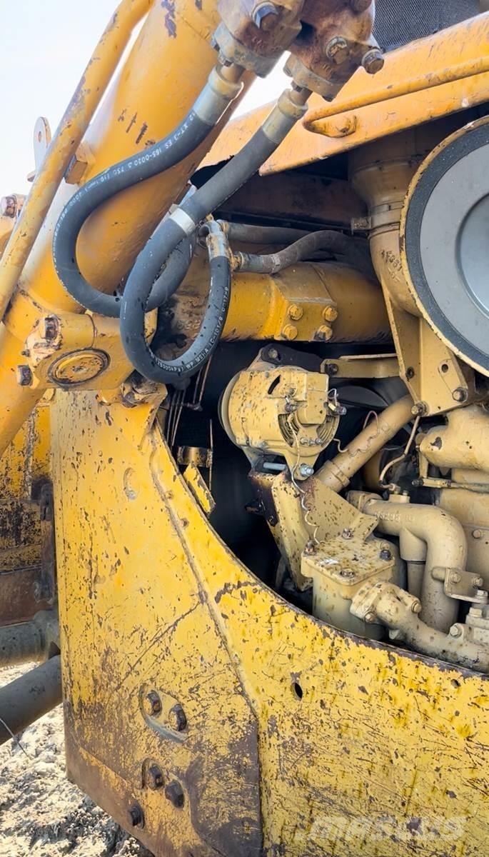CAT D8H Rupsdozers