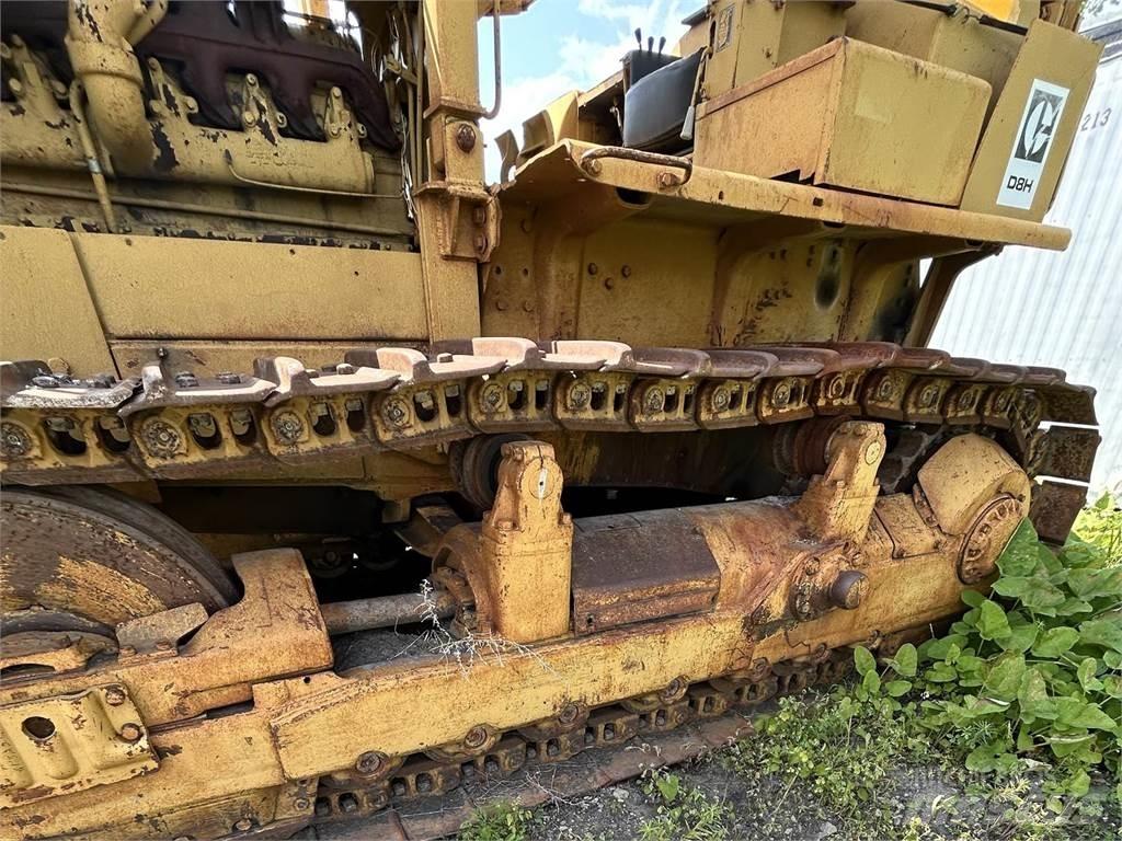 CAT D8H Rupsdozers